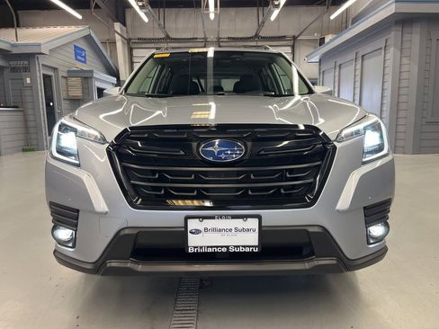 Certified 2024 Subaru Forester Limited image 2