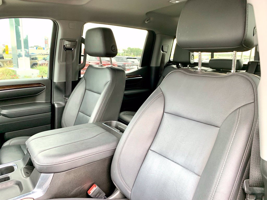 Used 2023 GMC Sierra 1500 Elevation w/ Elevation Premium Package RWD image 16