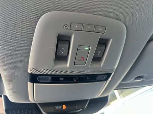 Used 2024 Nissan Ariya FWD image 28