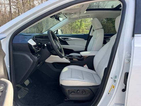 New 2026 Buick Envision Avenir image 21