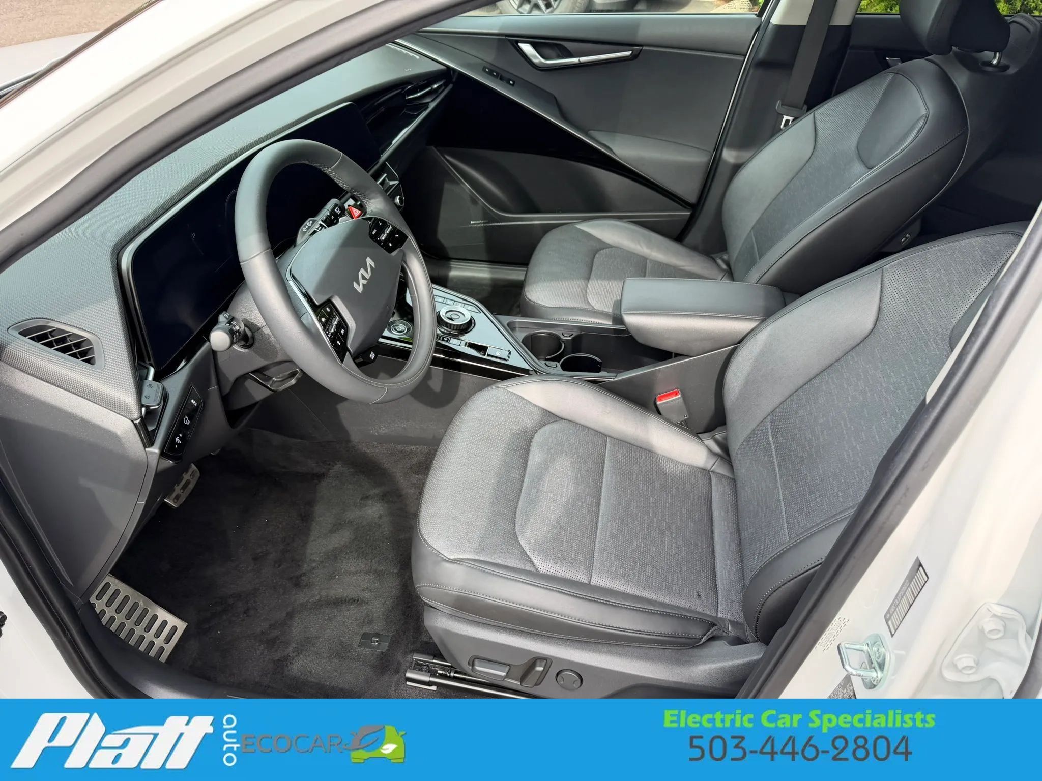 Used 2023 Kia Niro Wave FWD image 21