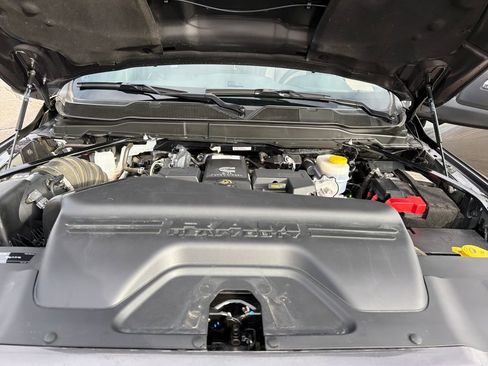 Used 2024 RAM 2500 Laramie w/ Night Edition image 24