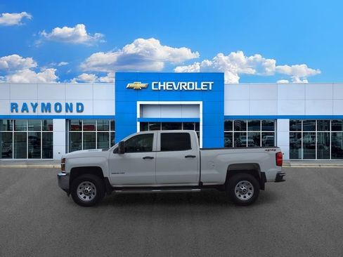 Used 2018 Chevrolet Silverado 3500 W/T w/ WT Convenience Package AWD/4WD image 6