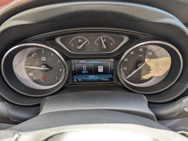 Used 2020 Buick Envision Essence FWD image 29