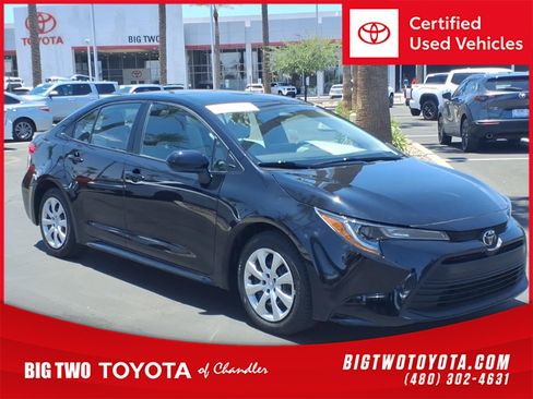 Certified 2025 Toyota Corolla LE FWD image 1