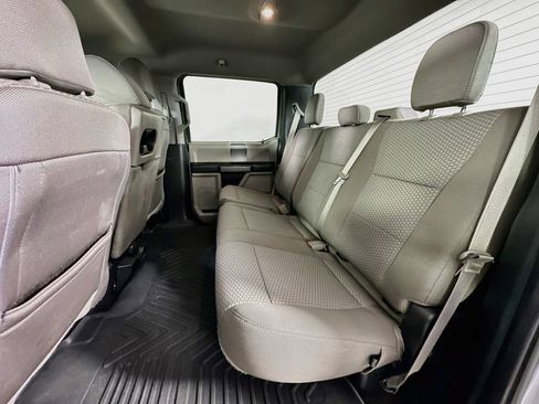 Used 2020 Ford F150 XLT w/ Equipment Group 302A Luxury AWD/4WD image 4