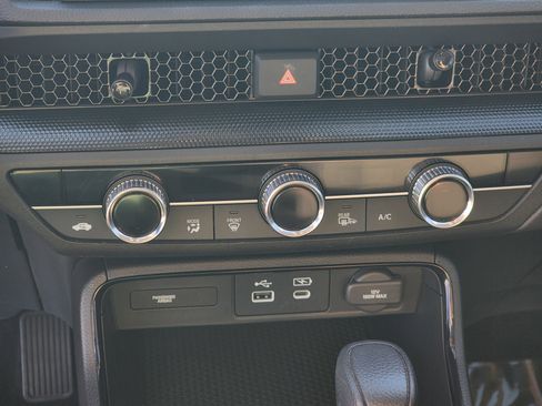 Certified 2023 Honda CR-V EX image 22