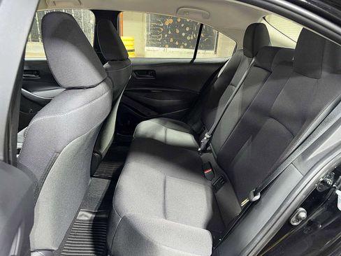 Used 2023 Toyota Corolla LE image 17