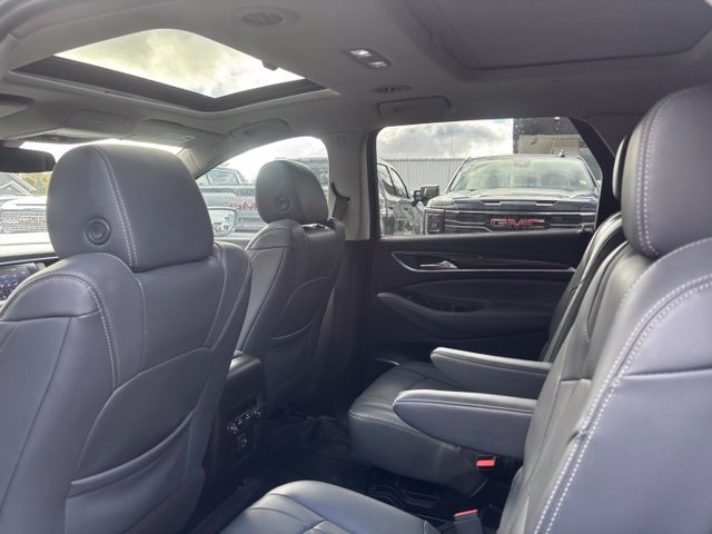 Used 2020 Buick Enclave Essence w/ Trailering Package, 5000 lbs. FWD image 8