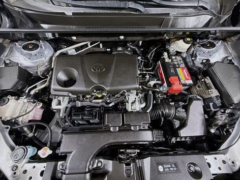 Certified 2019 Toyota RAV4 XLE Premium w/ Carpet Mat Package FWD image 31