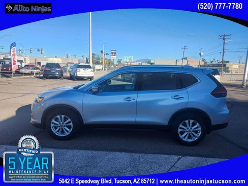Used 2018 Nissan Rogue S w/ S Value Package image 1