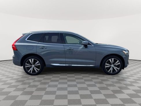 Certified 2023 Volvo XC60 B5 Plus AWD/4WD image 3