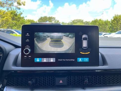 Used 2025 Honda CR-V EX-L image 9