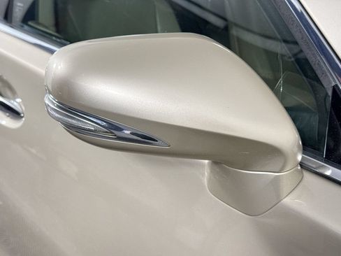 Used 2010 Lexus LS 460 RWD image 19