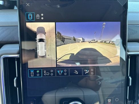 New 2026 GMC Yukon Denali w/ Advanced Technology Package AWD/4WD image 15