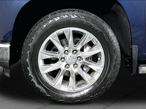 Certified 2022 Chevrolet Silverado 1500 LTZ w/ LTZ Premium Texas Edition AWD/4WD image 10
