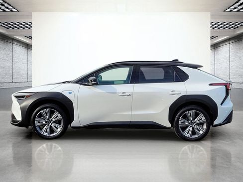 Certified 2023 Subaru Solterra Touring image 10