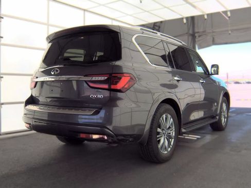 Certified 2024 INFINITI QX80 Luxe AWD/4WD image 2