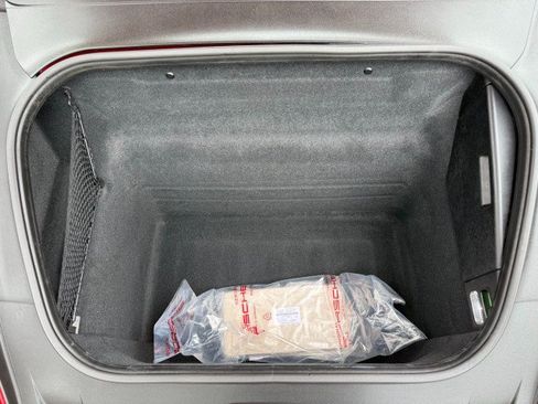 Used 2022 Porsche 911 Carrera RWD image 14