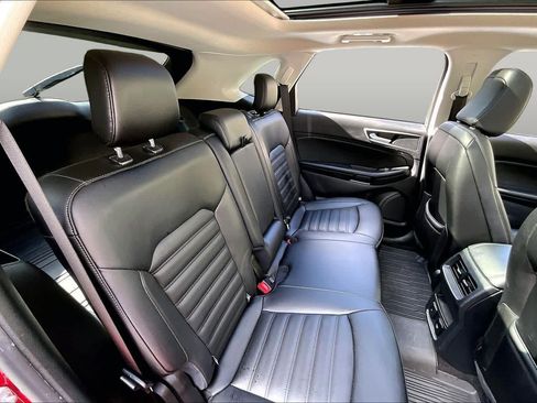 Used 2020 Ford Edge SEL w/ Convenience Package AWD/4WD image 21