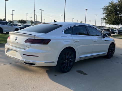 Used 2023 Volkswagen Arteon SEL w/ Arteon MDO Package AWD/4WD image 9