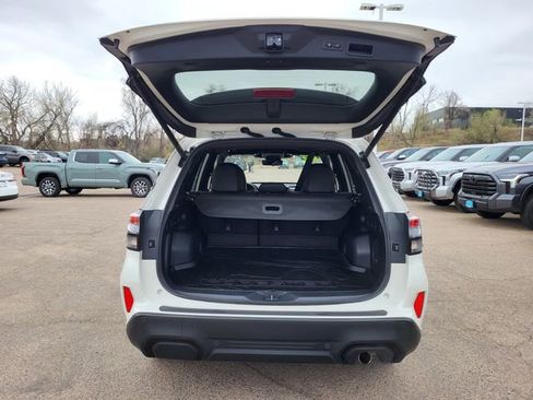 Used 2025 Subaru Forester Touring w/ Popular Package - Touring AWD/4WD image 27