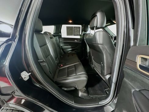 Used 2014 Jeep Grand Cherokee Limited w/ Trailer Tow Group IV AWD/4WD image 22