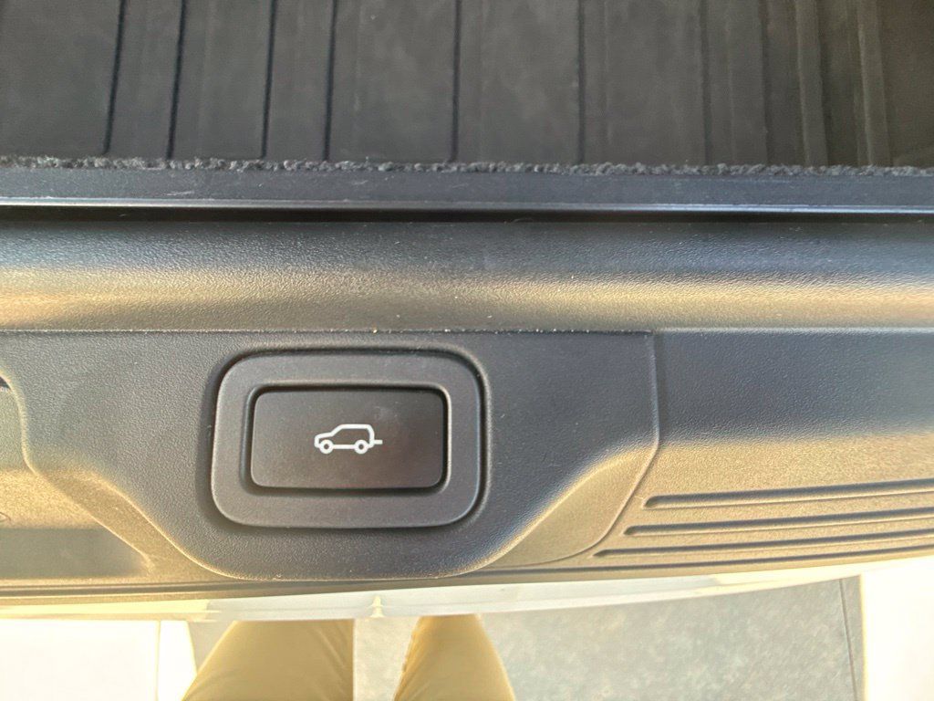 Used 2017 Land Rover Range Rover HSE AWD/4WD image 41