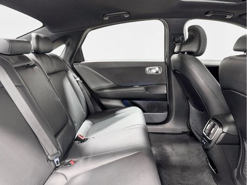 Used 2023 Hyundai Ioniq 6 Limited AWD/4WD image 22