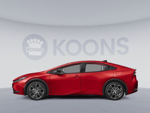 New 2026 Toyota Prius XLE FWD image 4