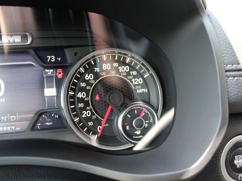 Used 2024 RAM 3500 Laramie AWD/4WD image 58