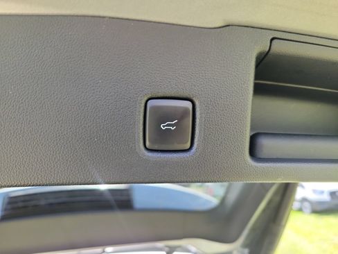 Used 2024 Ford Escape Active AWD/4WD image 12