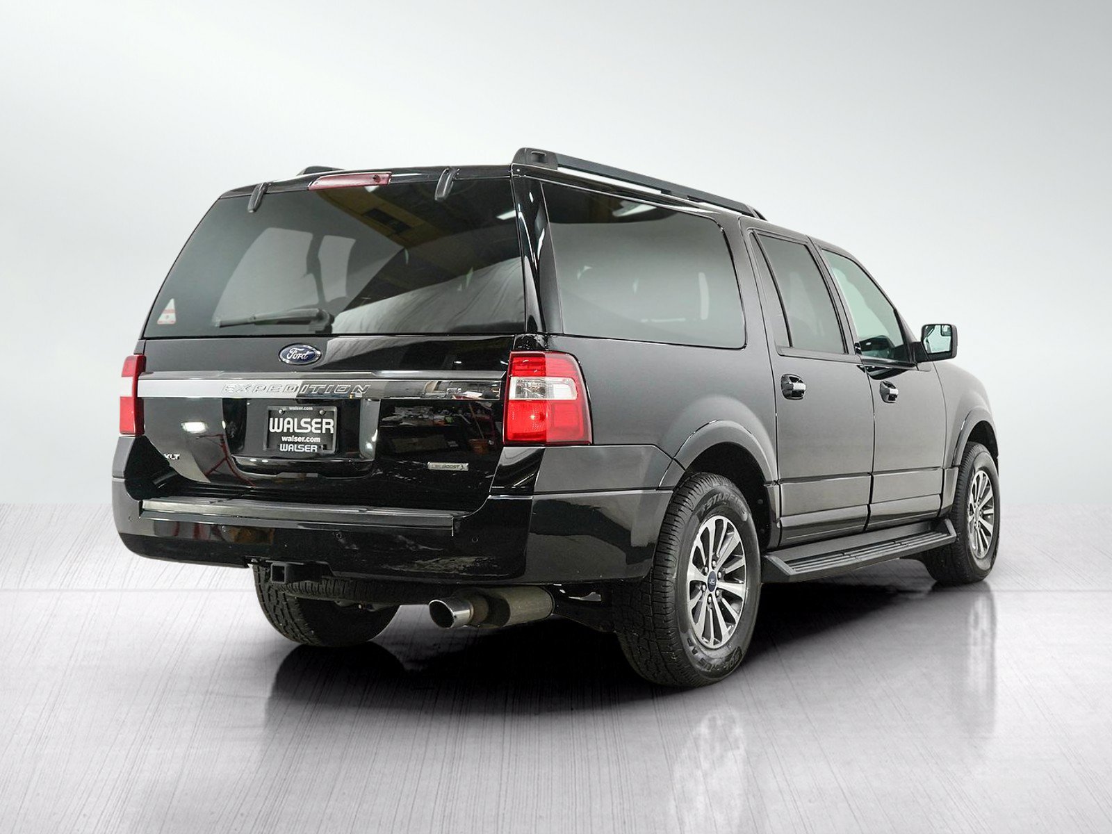 Used 2017 Ford Expedition EL XLT AWD/4WD image 5