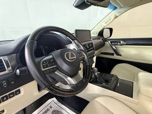 Used 2023 Lexus GX 460 Premium AWD/4WD image 19