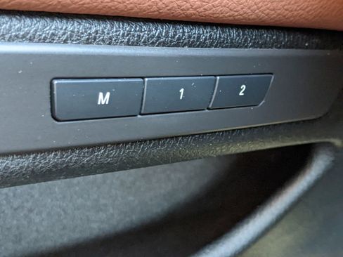 Used 2014 BMW 535i 535i image 19