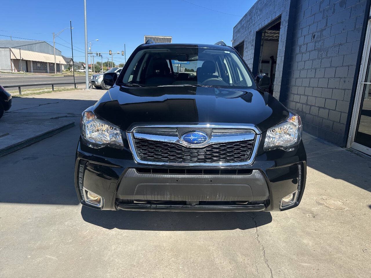 Used 2014 Subaru Forester 2.0XT Premium w/ Popular Package #2 AWD/4WD image 3