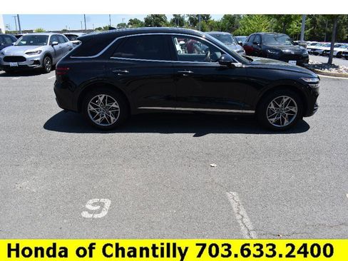 Used 2022 Genesis GV70 2.5T w/ Advanced Package AWD/4WD image 8