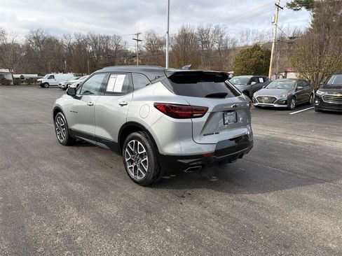Used 2023 Chevrolet Blazer RS w/ Driver Confidence II Package image 6