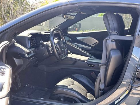 Used 2020 Chevrolet Corvette Stingray Preferred Cpe w/ 2LT Preferred Equipment Group RWD image 2