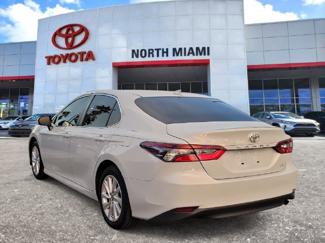 Used 2024 Toyota Camry LE FWD image 3