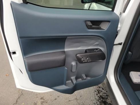 New 2025 Ford Maverick XL w/ Equipment Group 101A image 15