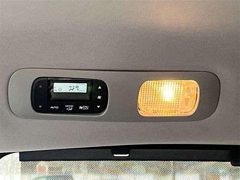 Used 2023 Honda Odyssey EX image 24