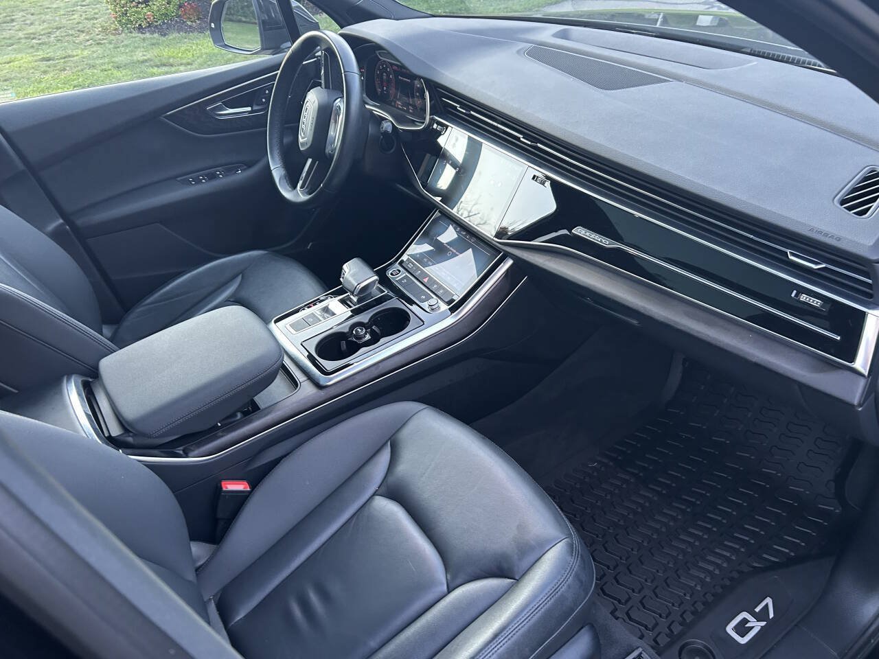 Used 2021 Audi Q7 3.0T Premium Plus w/ Premium Plus Package AWD/4WD image 5