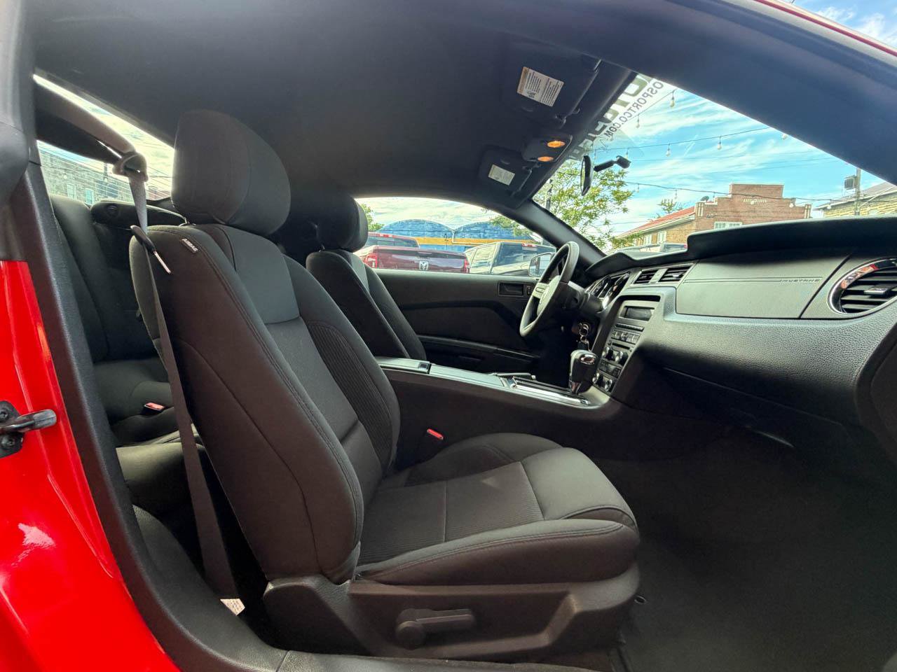 Used 2012 Ford Mustang GT RWD image 20