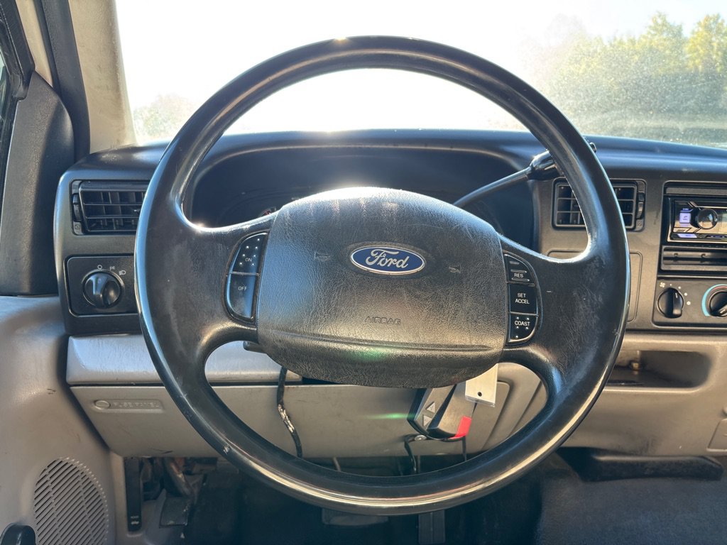 Used 2001 Ford F350 2WD Crew Cab DRW Super Duty image 13