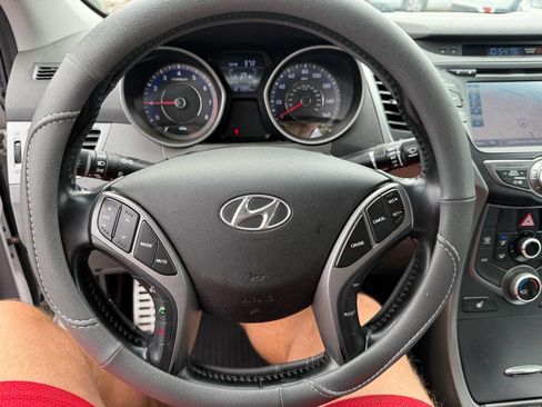 Used 2015 Hyundai Elantra Sport w/ Option Group 04 FWD image 24