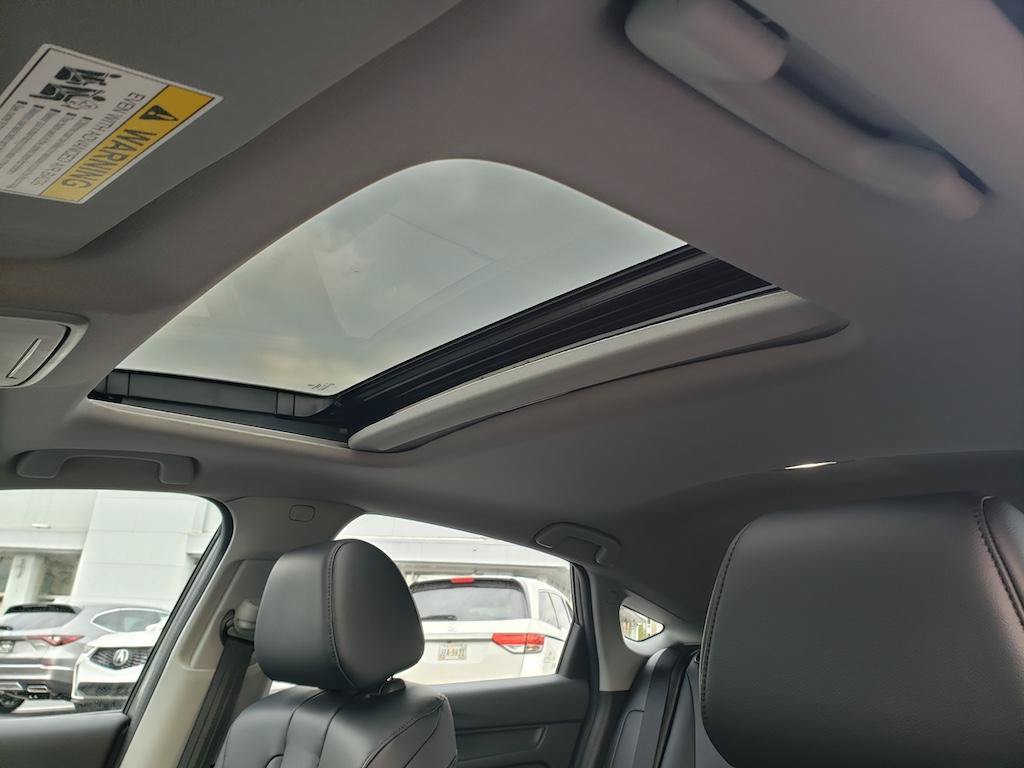 Certified 2024 Acura Integra FWD image 30