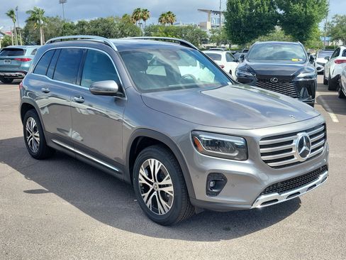 Certified 2026 Mercedes-Benz GLB 250 image 2