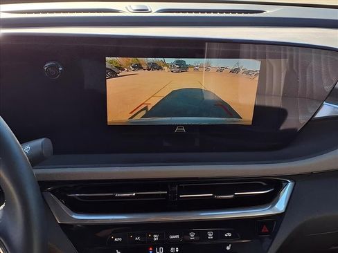 Used 2024 Buick Envista Avenir image 4