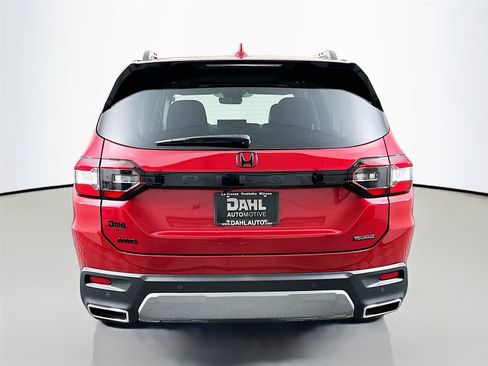 New 2026 Honda Pilot image 12